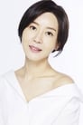 Kim Hee-jung isEun-sil's mother
