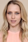 Teresa Palmer isSophie Honeywell