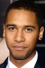Elliot Knight isKeyonte Bell