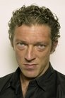 Vincent Cassel isHenri Guillaumet