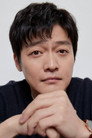 Kwon Hyuk isKang Tae-yeong