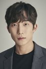 Lee Sang-yi isLee Dong-jin