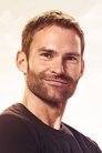 Seann William Scott isChase