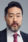 Kenneth Choi isOscar Jeon