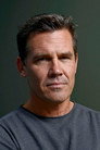 Josh Brolin isBangley