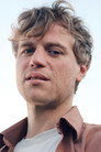 Johnny Flynn isGeorge Mallory